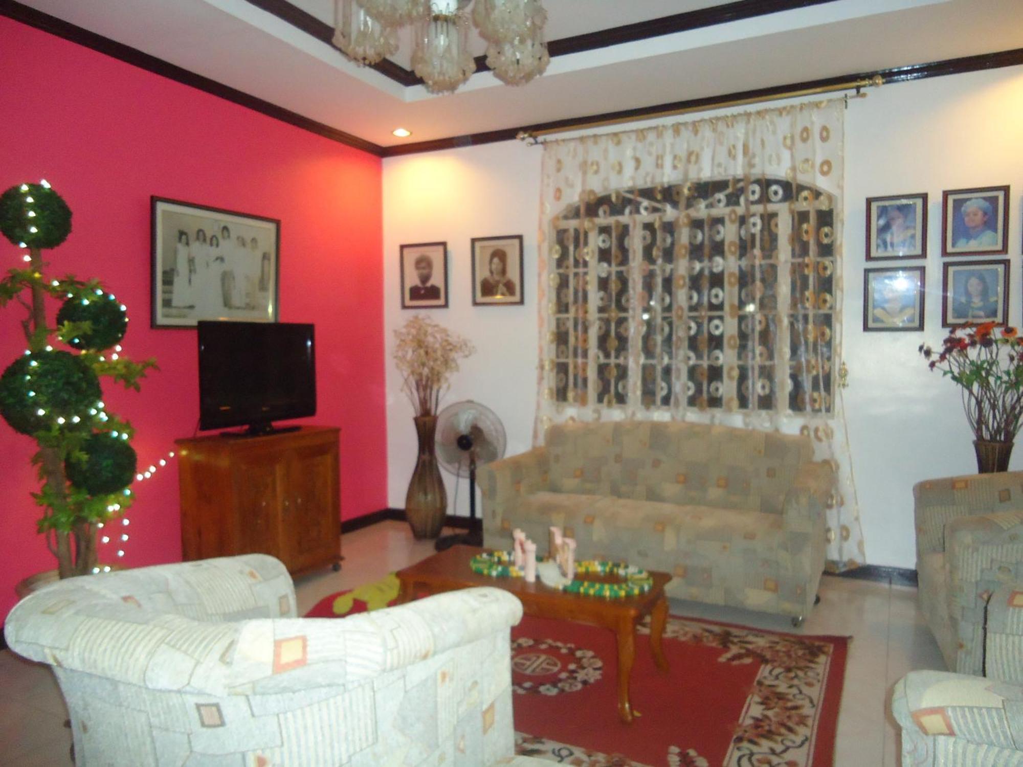 Donsol Aguluz Homestay Exterior photo